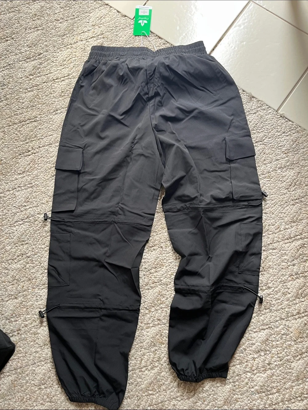 Black Cargo Jogger Pants - Unbranded